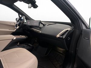 BMW iX bild 35