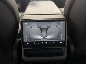 Tesla Model 3 bild 24