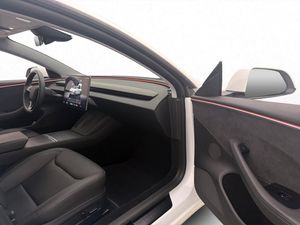 Tesla Model 3 bild 28