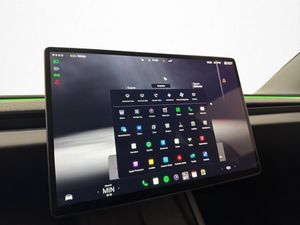 Tesla Model 3 bild 20