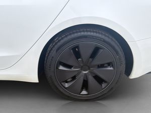 Tesla Model 3 bild 31