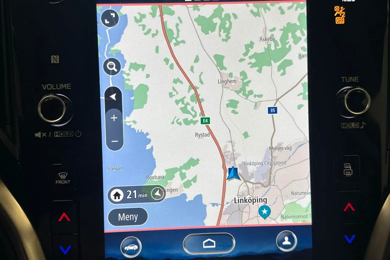 Vehicle image 18