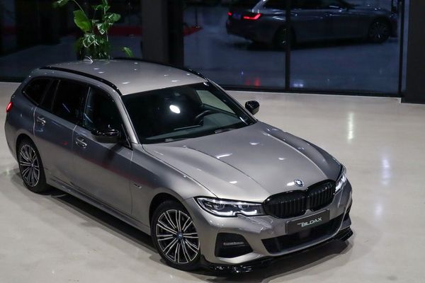 BMW 330 e XDRIVE M SPORT LÄDER COCKPIT KAMERA ADAPTIV FART-H - 2022