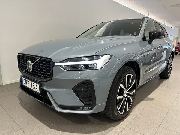 Volvo XC60 B5 AWD Bensin Plus Dark - 2023