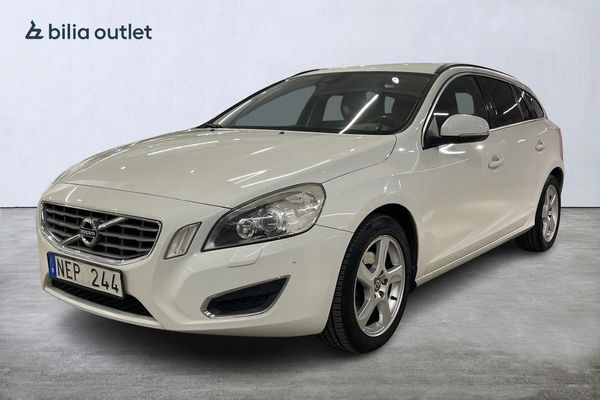 Volvo V60 D4 Momentum / Värmare / Dragkrok / P-Sensor / BT - 2013
