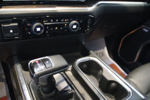 Chevrolet Silverado bild 17