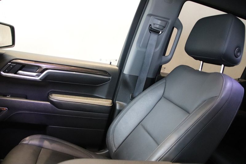 Chevrolet Silverado bild 16