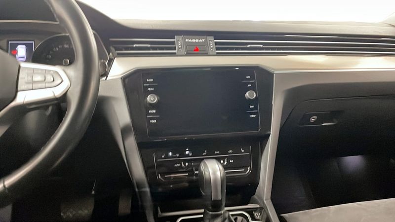 Volkswagen Passat bild 9