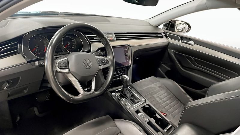 Volkswagen Passat bild 7