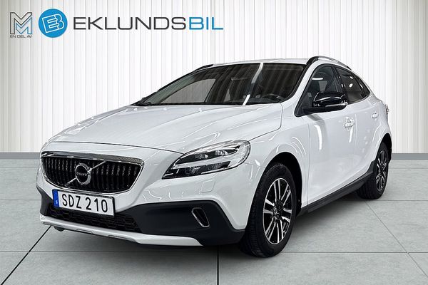 Volvo V40 Cross Country D2 Geartronic Värmare B-kamera Navi Fullservad Euro 6 - 2017