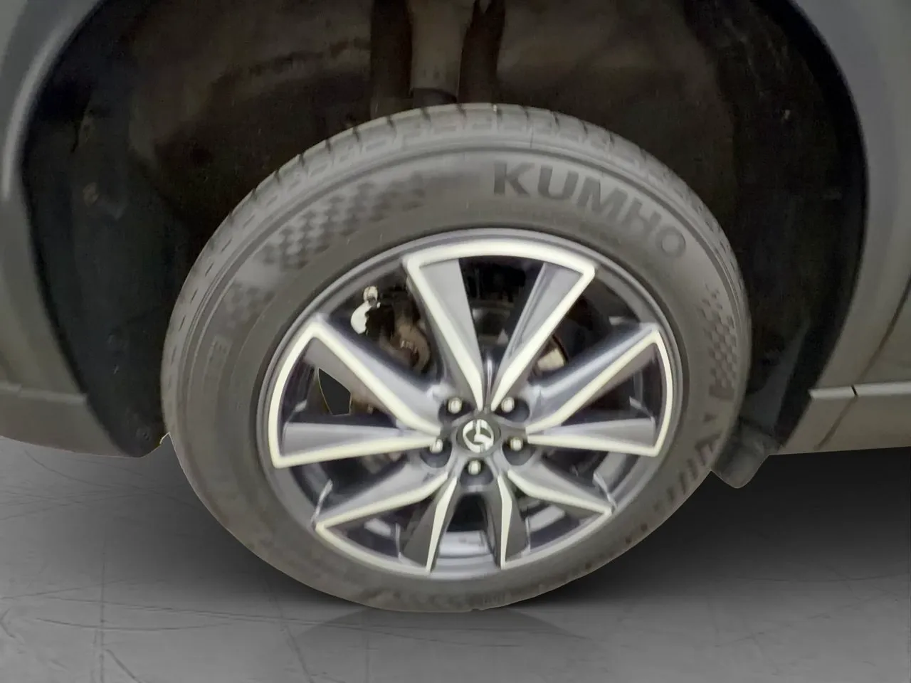 Vehicle image 35