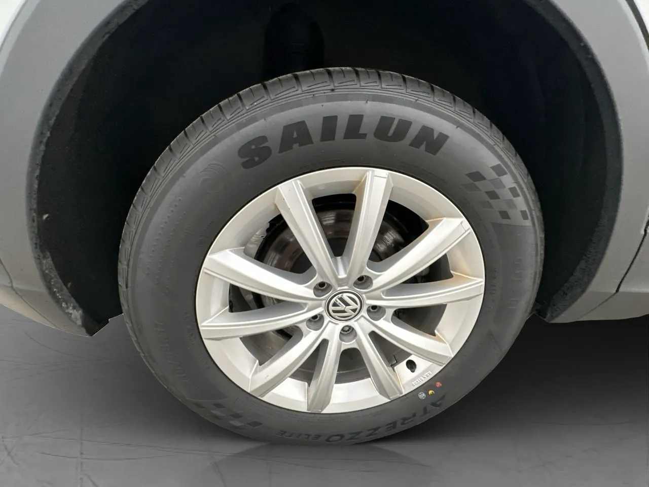 Vehicle image 31