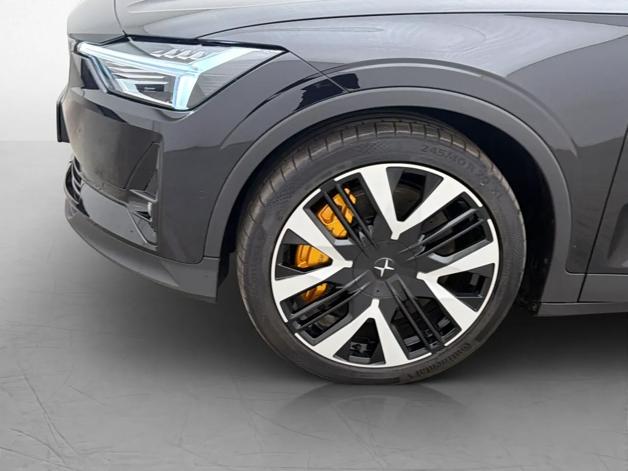 Vehicle image 35