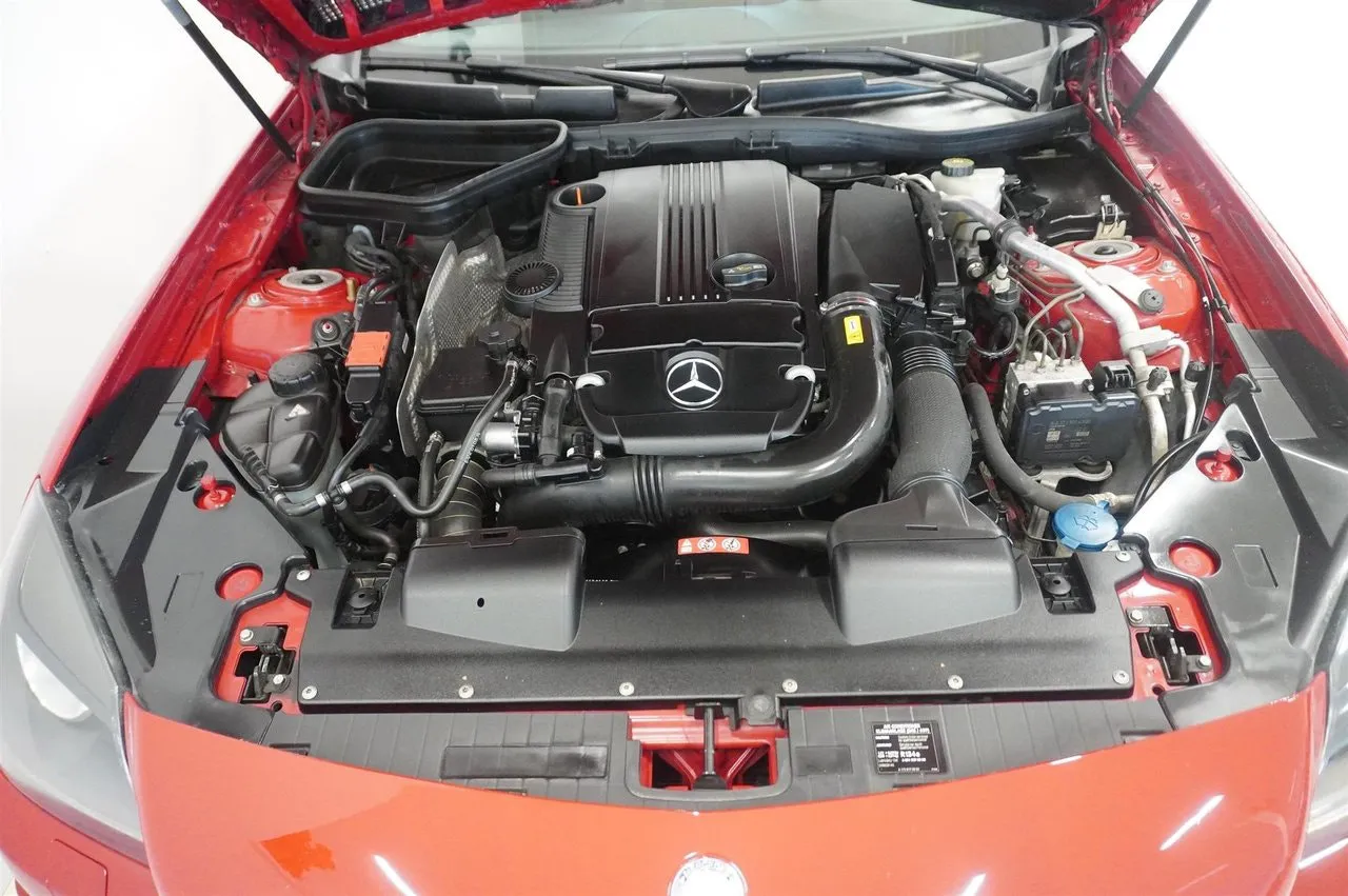 Vehicle image 20