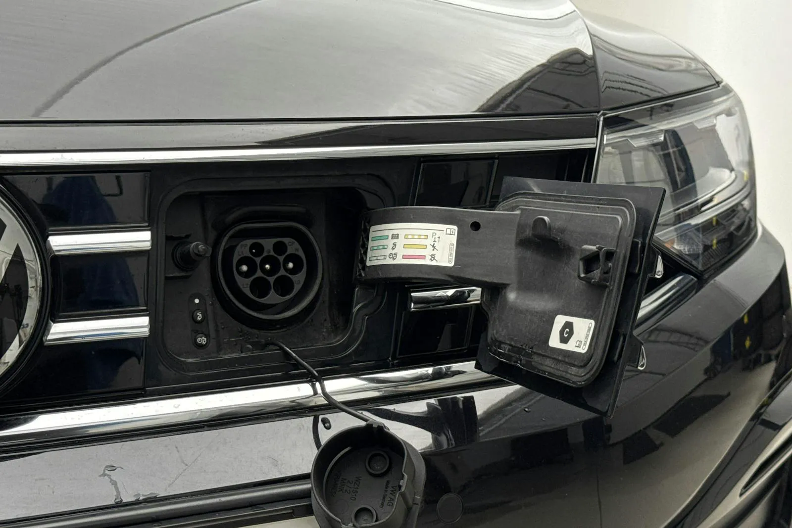 Vehicle image 21