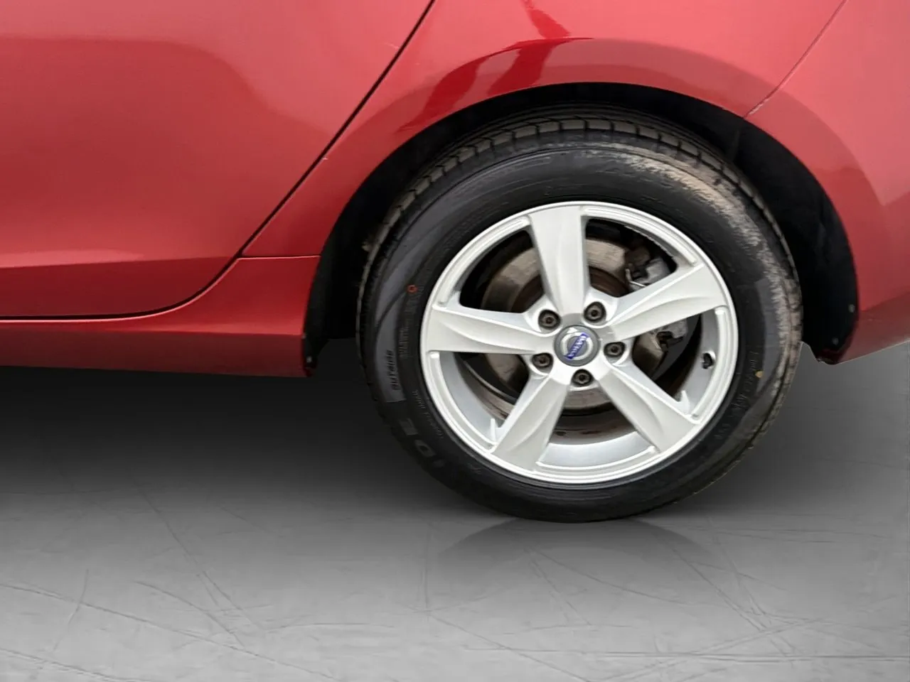 Vehicle image 20