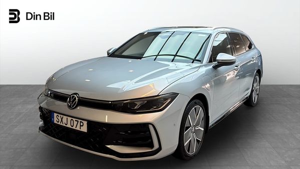 Volkswagen Passat Variant eHybrid R-Line 1.5 TSI 272HK DRAG/PANO/MOMS - 2025