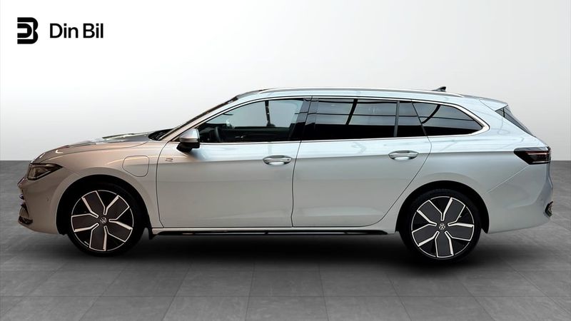 Volkswagen Passat bild 2