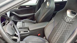 Volkswagen Passat bild 8