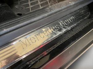 Mercedes GLC300 bild 20