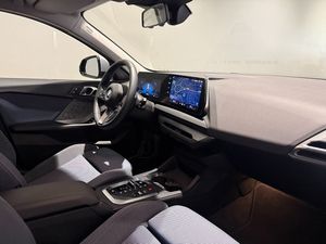 BMW 120 bild 9