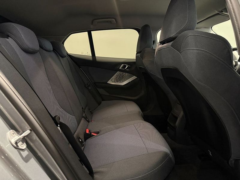 BMW 120 bild 7