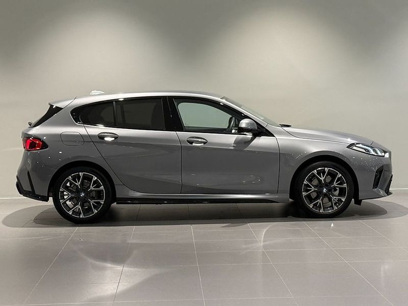 BMW 120 bild 3