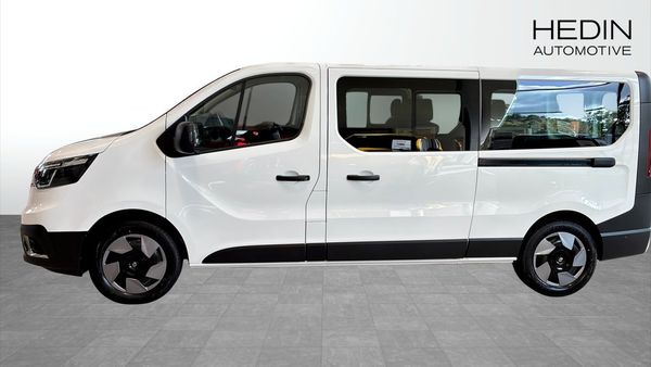 Renault Trafic PASSENGER L2H1 DCI 150 EDC AT Hallbil - 2027