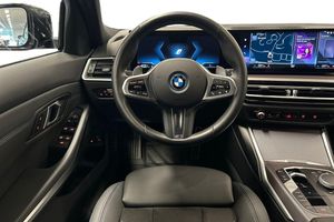BMW 330 bild 11