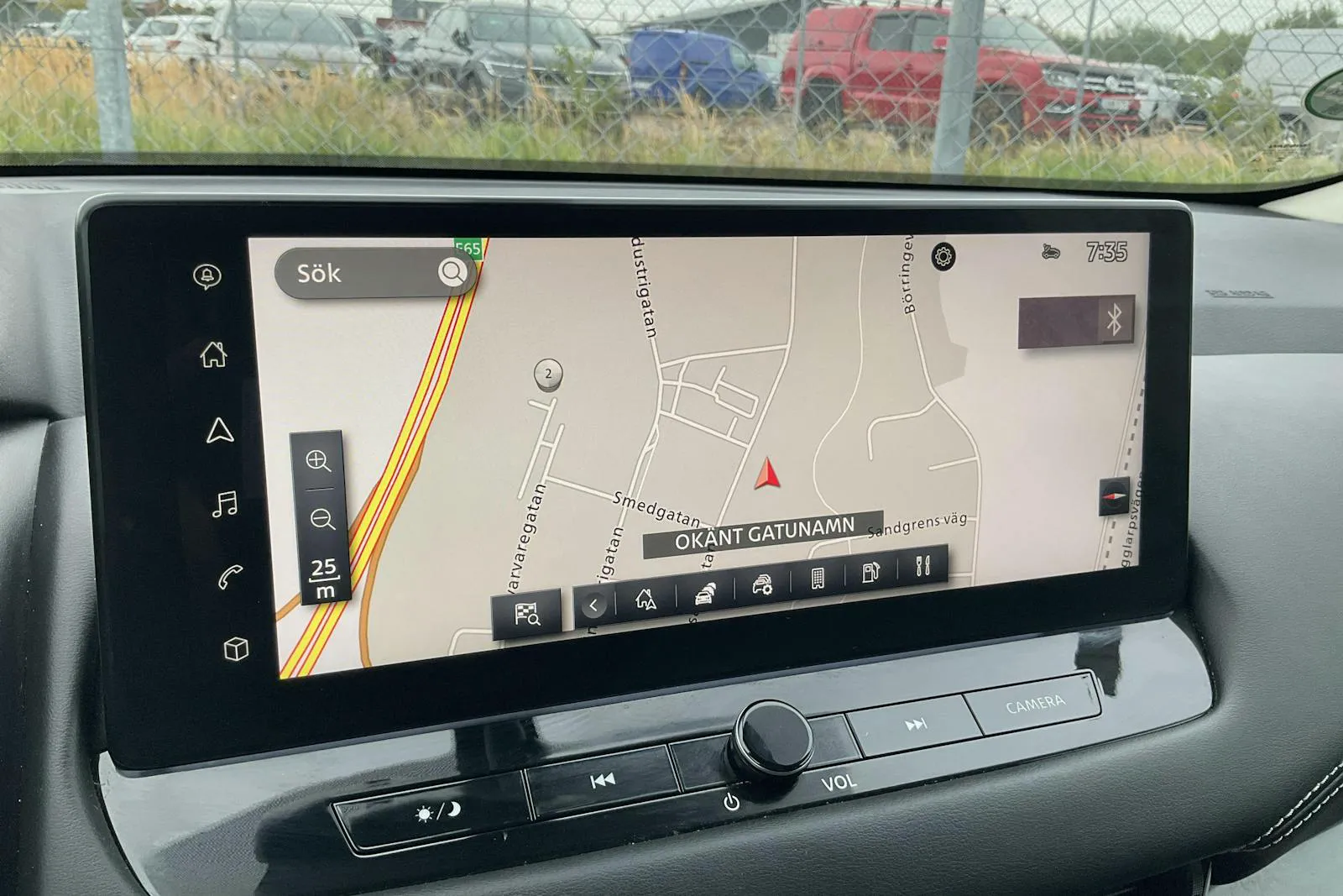 Vehicle image 11