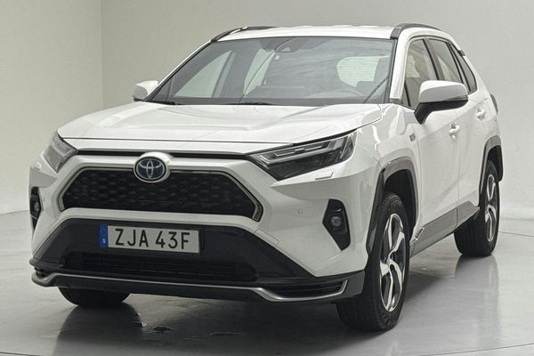 Toyota RAV4 2.5 Plug-in Hybrid AWDi (306hk) - 2024