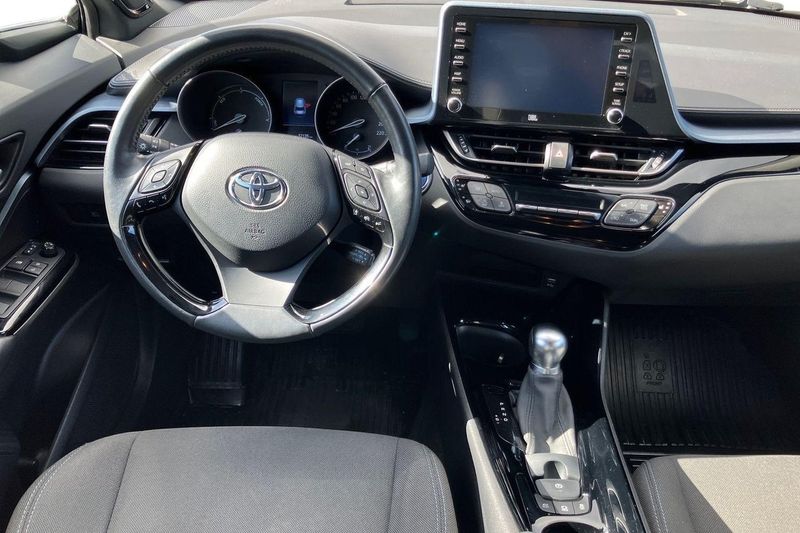 Toyota C-HR bild 12