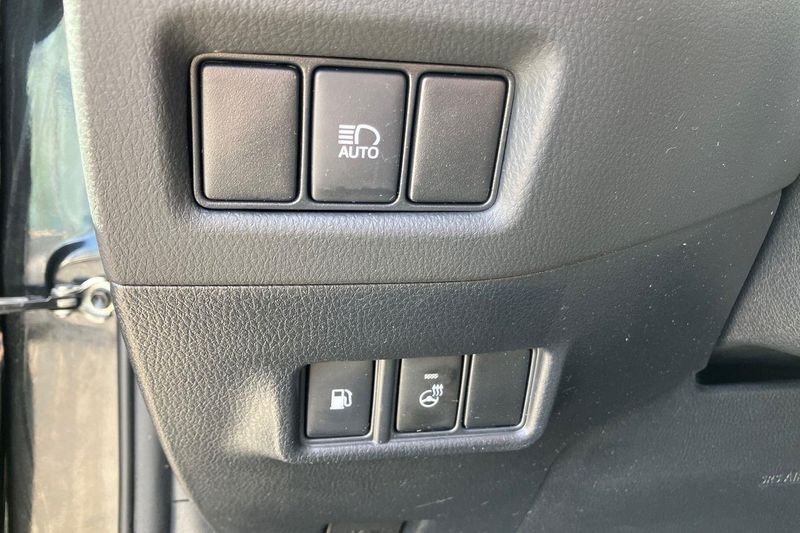 Toyota C-HR bild 24