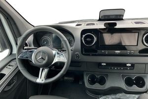 Mercedes Sprinter bild 9