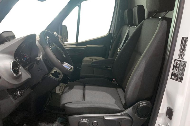 Mercedes Sprinter bild 11