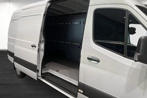 Mercedes Sprinter bild 8
