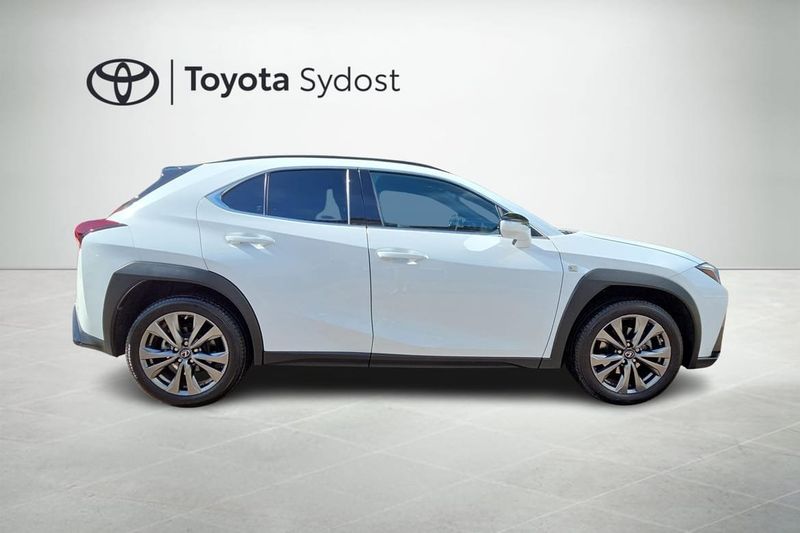 Lexus UX bild 16