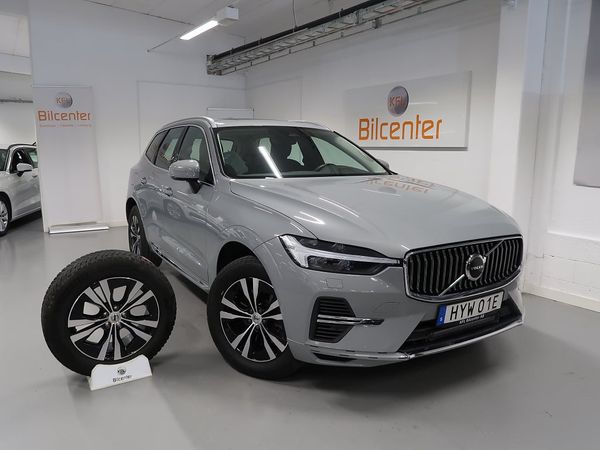 Volvo XC60 Recharge T6 AWD V-Däck ingår Drag-Kamera-Navi-Pano-CarP - 2024