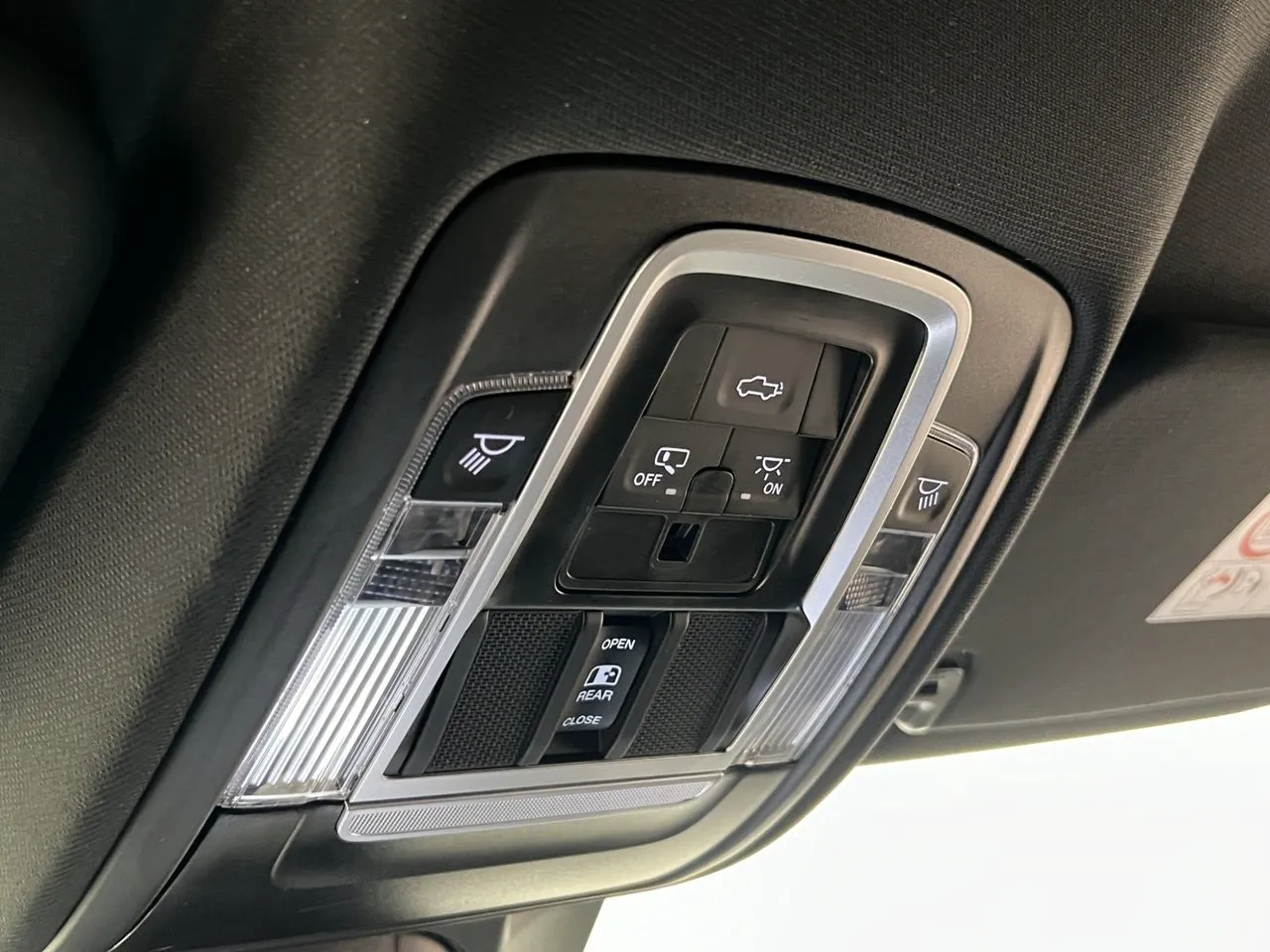 Vehicle image 36