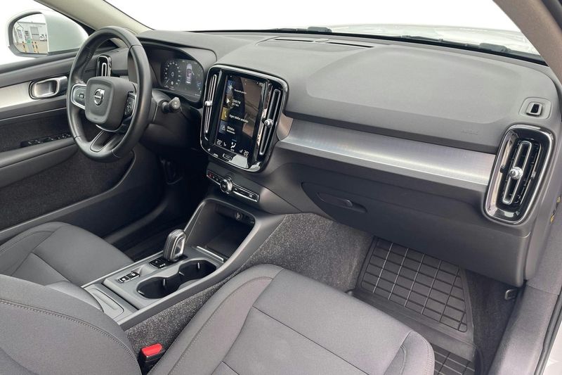 Volvo XC40 bild 8