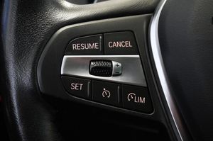 BMW 330 bild 16