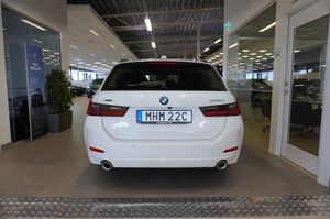 BMW 330 bild 5