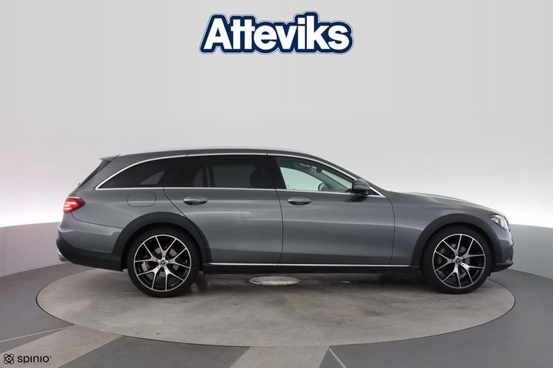 Mercedes E220 bild 2