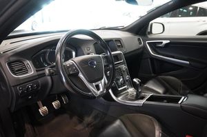 Volvo S60 bild 2