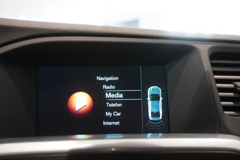 Volvo S60 bild 8