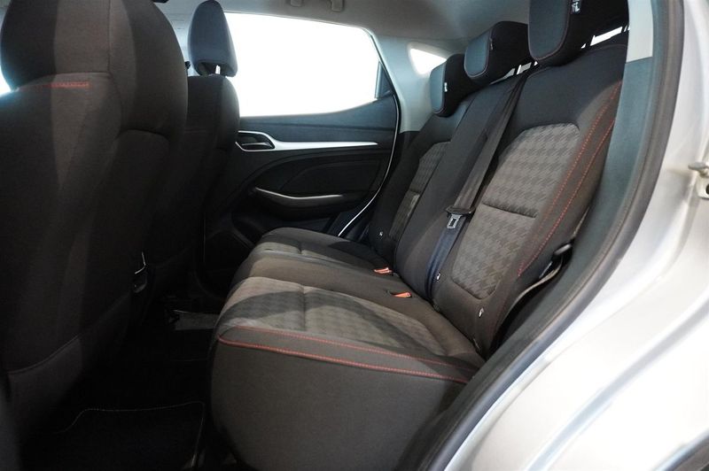 MG ZS EV bild 6