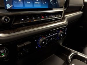Chevrolet Silverado bild 23