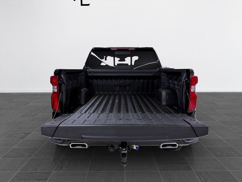 Chevrolet Silverado bild 16