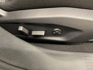 Peugeot 408 bild 17