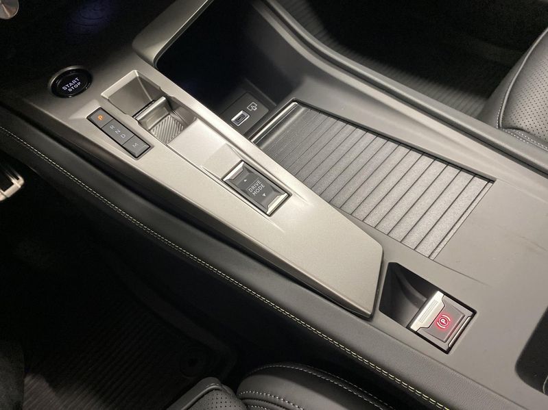 Peugeot 408 bild 13